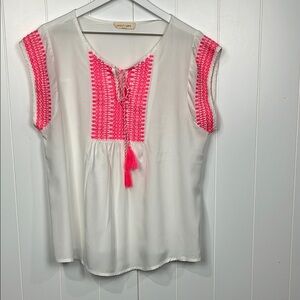 Solitaire Womens Top L White Coral Pullover Round Neck Ties Embroidery Elegant